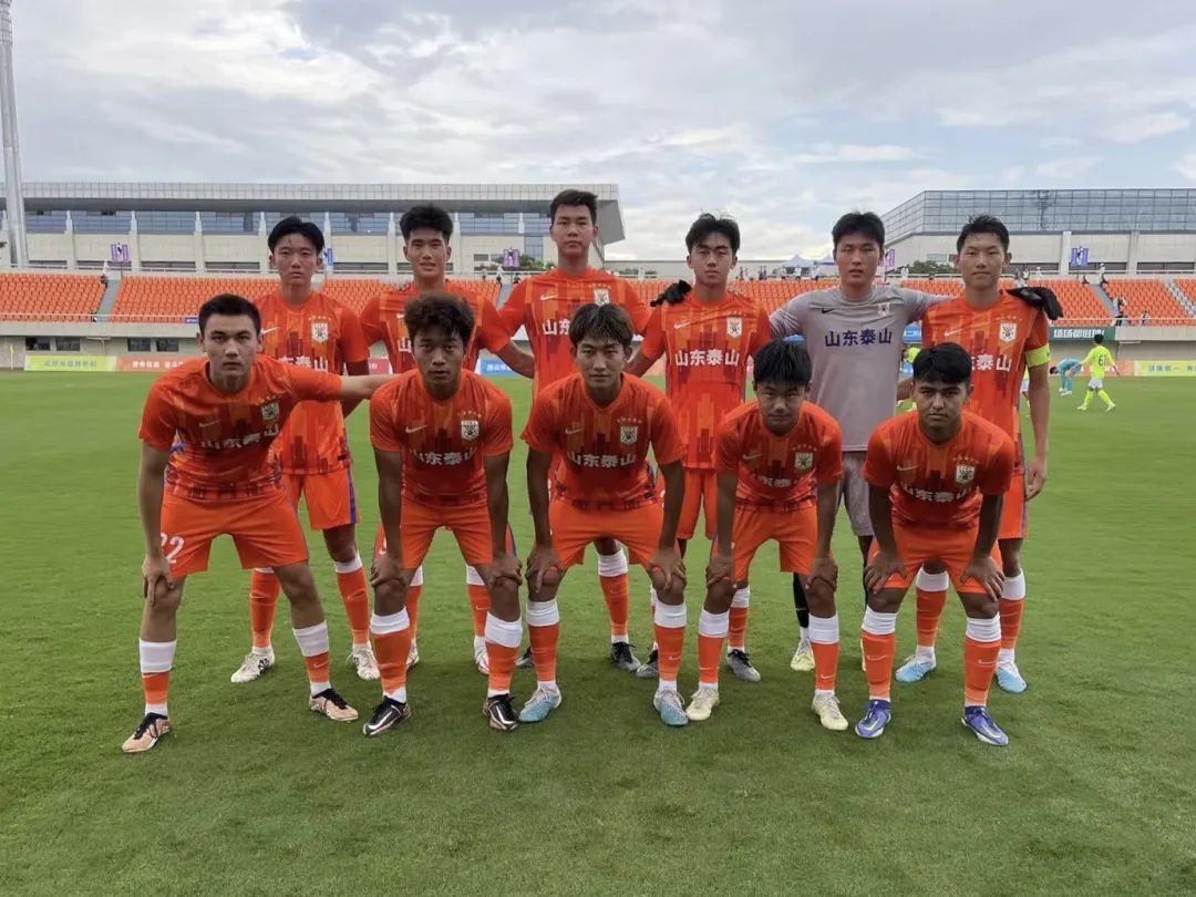 第二届中国青少年足球联赛U19组第二阶段A组（金华赛区）比赛开幕，鲁能足校U19队收获开门红