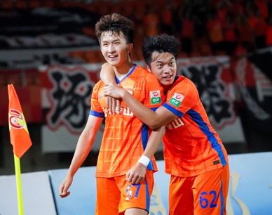 王昊斌梅开二度 山东泰山B队4-1战胜泰安天贶队
