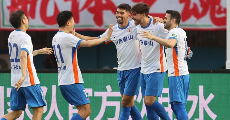 泰山队客场2-2平河南俱乐部酒祖杜康队